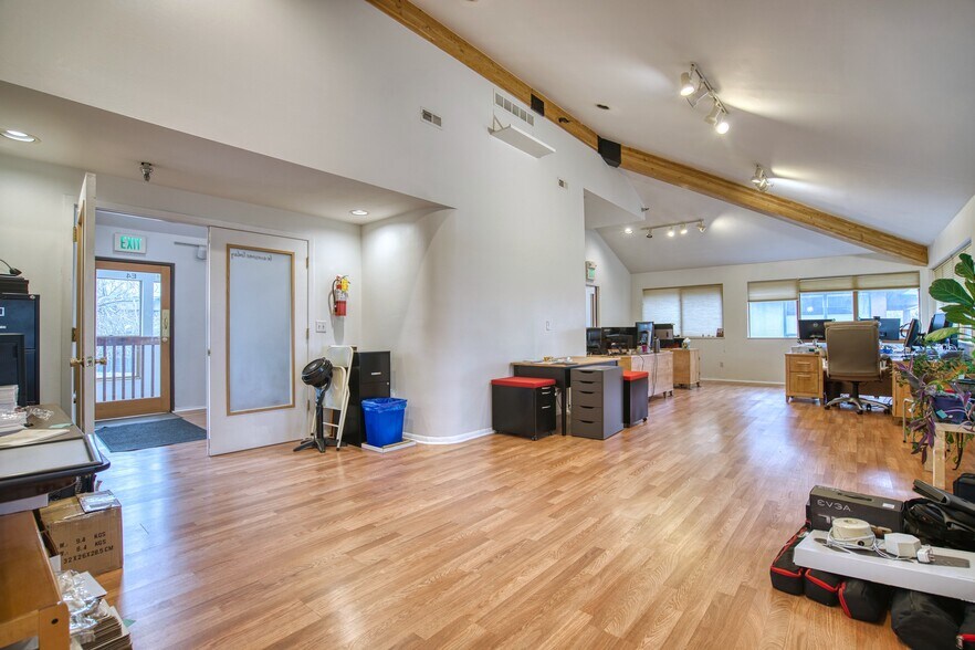 More Photos Of 3015 47th St, Boulder Medical For Lease