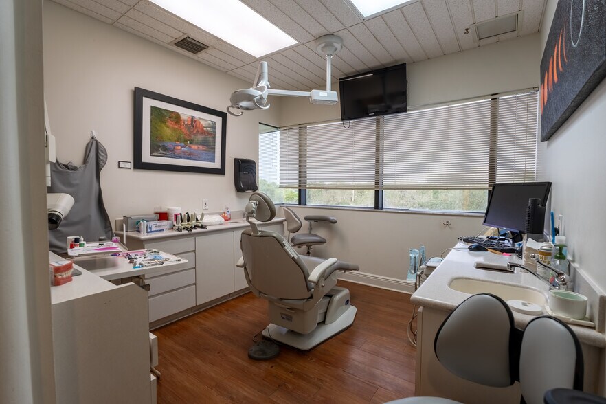 More Photos Of 1704-1726 N University Dr, Coral Springs Medical For Sale