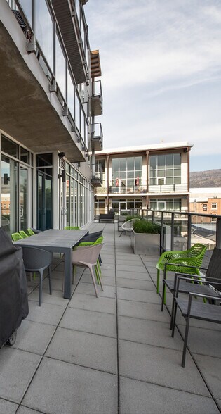 More Photos Of 1290 St Paul St, Kelowna Apartments For Sale