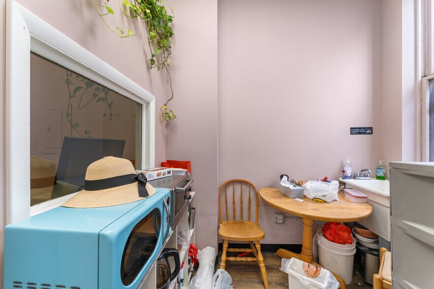 More Photos Of 2502 Palisade Ave, Weehawken Storefront Retail Residential For Sale