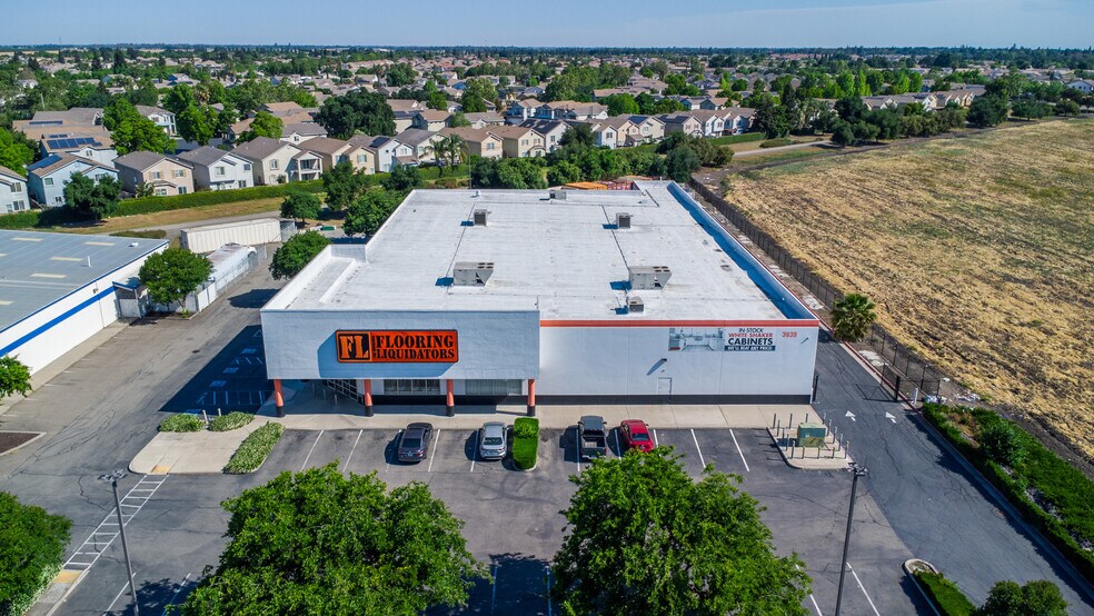 More Photos Of 3939 E Hammer Ln, Stockton Freestanding For Sale