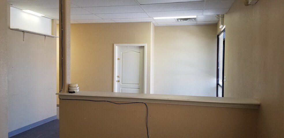 More Photos Of 2340 E Calvada Blvd, Pahrump Medical For Lease