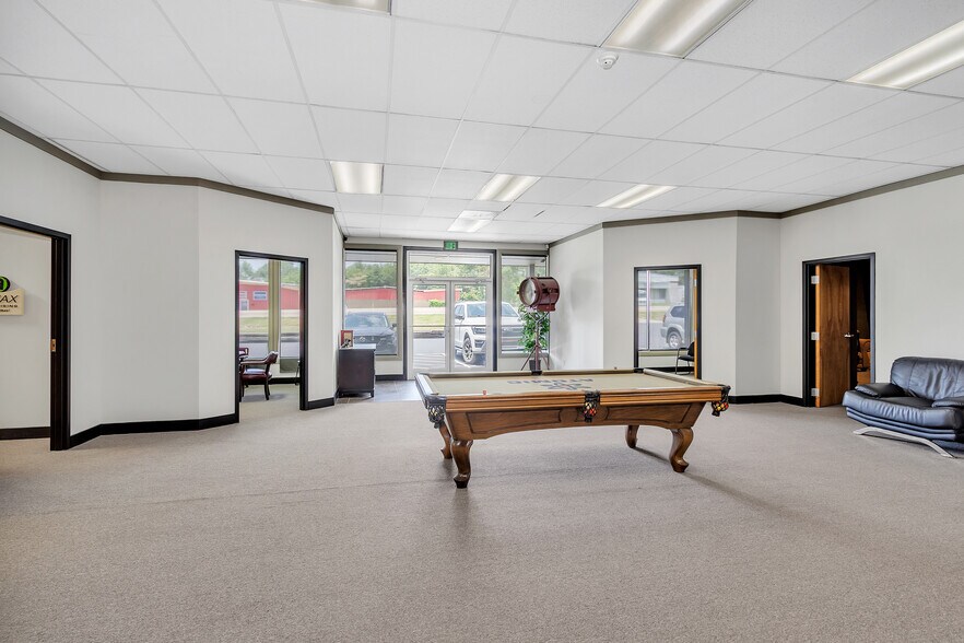 More Photos Of 613 Atomic Rd, North Augusta Flex For Lease