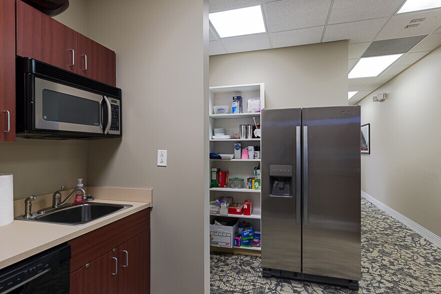 More Photos Of 110 Corporate Dr, Johnson City Office For Sale