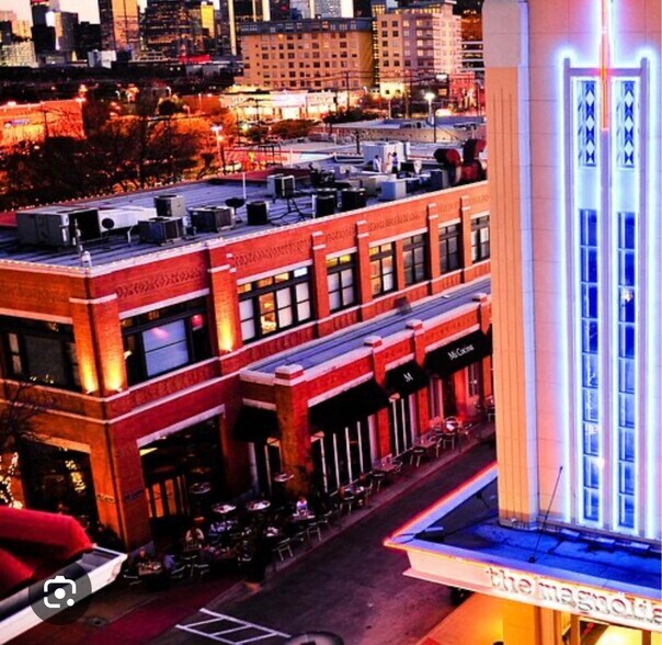 More Photos Of 3699 McKinney Ave, Dallas Freestanding For Lease
