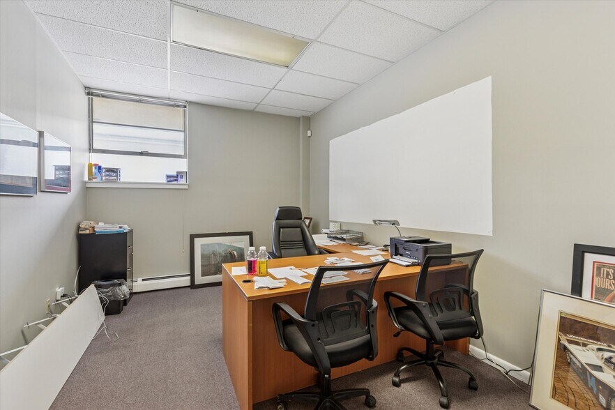 More Photos Of 119 S Easton Rd, Glenside Office For Sale