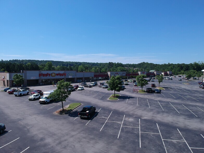 More Photos Of 4764 Eastern Valley Rd, Mc Calla Freestanding For Lease