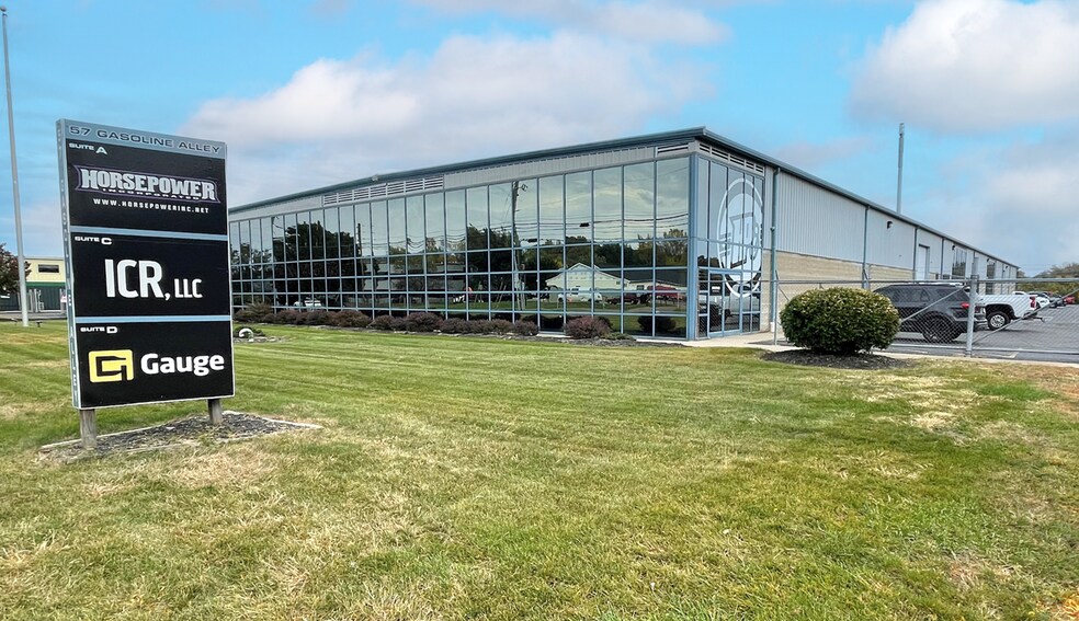More Photos Of 57 Gasoline Aly, Indianapolis Warehouse For Lease