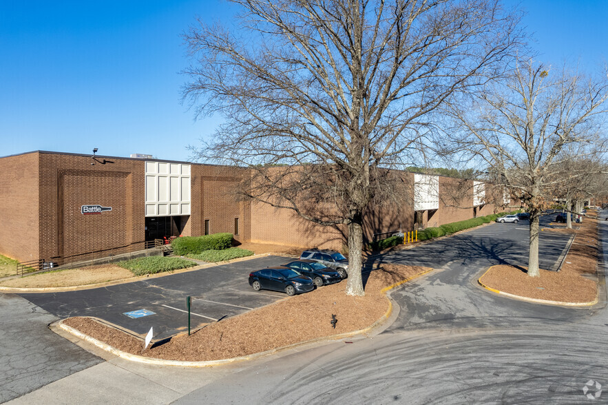 Primary Photo Of 2930 Amwiler Ct, Peachtree Corners Distribution For Lease