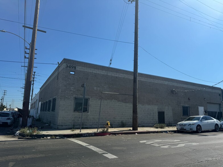 Primary Photo Of 3498 Union Pacific Ave, Los Angeles Manufacturing For Sale