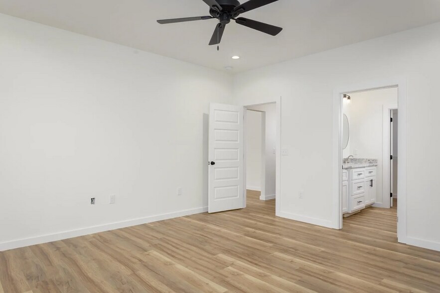 More Photos Of , Rogersville Multifamily For Sale