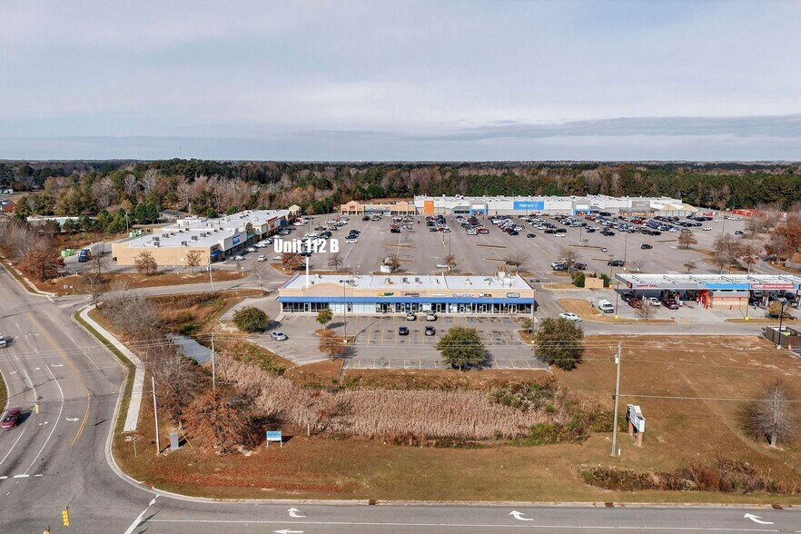 More Photos Of 300-326 Columbus Corners Dr, Whiteville Storefront For Lease
