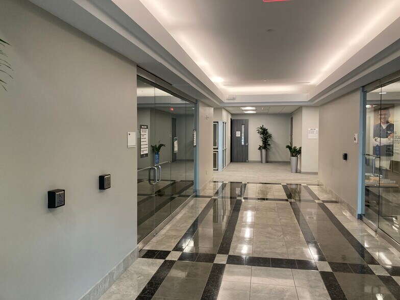 More Photos Of 11125 W Equity Dr N, Houston Office For Lease