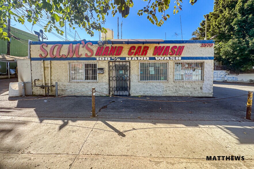 Primary Photo Of 2570 Beverly Blvd, Los Angeles Freestanding For Lease