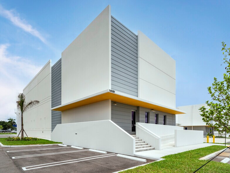 Primary Photo Of 14101 NW 57th Ave, Opa-locka Warehouse For Lease