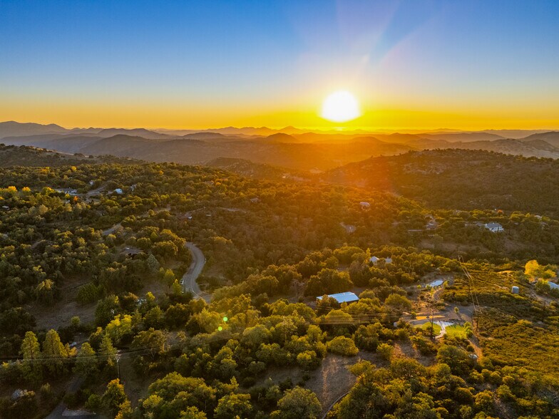 More Photos Of 4700 Highway 78, Julian Specialty For Sale