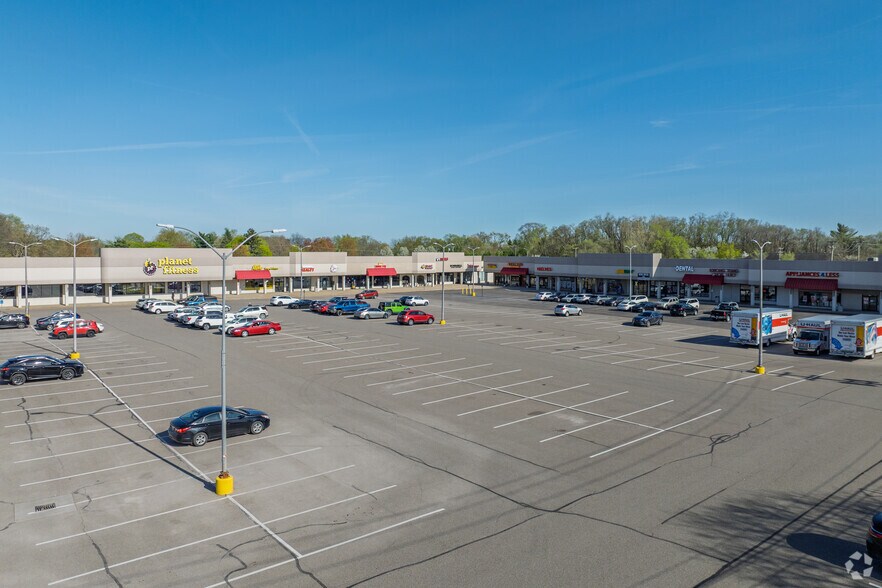 Primary Photo Of 8204-8260 23 Mile Rd, Shelby Township Storefront For Lease