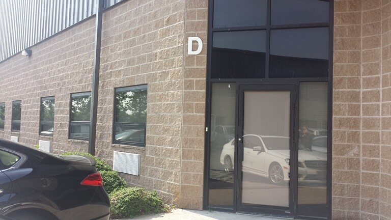 More Photos Of 200 Gates Rd, Little Ferry Warehouse For Lease