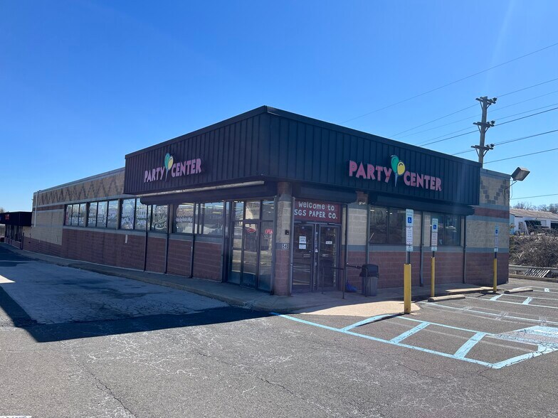 Primary Photo Of 540 W Mount Carmel Ave, Glenside Unknown For Lease