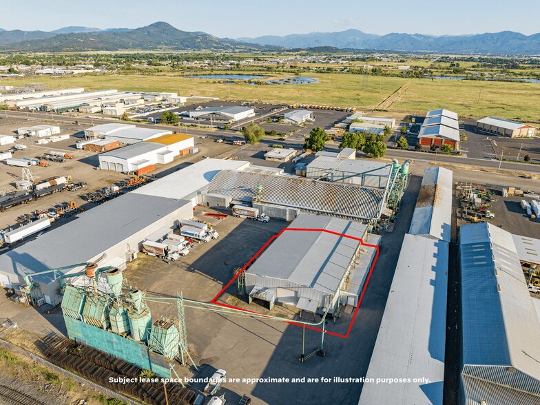 More Photos Of 1385 Antelope Rd, White City Manufacturing For Lease