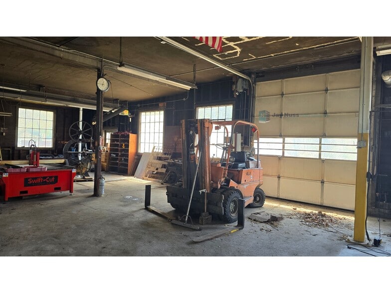 More Photos Of 617 N Elm St, West Bridgewater Industrial For Sale