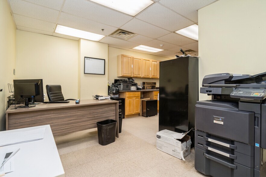 More Photos Of 680 Broadway, Paterson Hospital For Lease