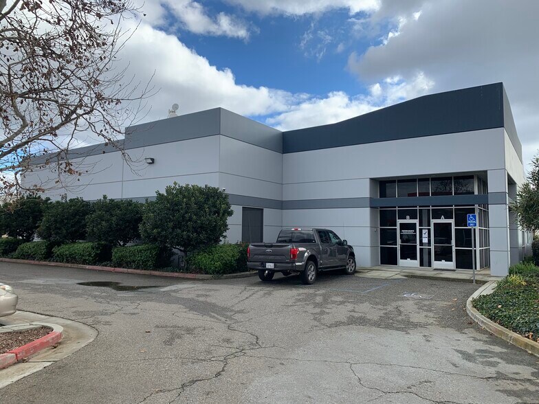 More Photos Of 18430 Technology Dr, Morgan Hill Warehouse For Lease
