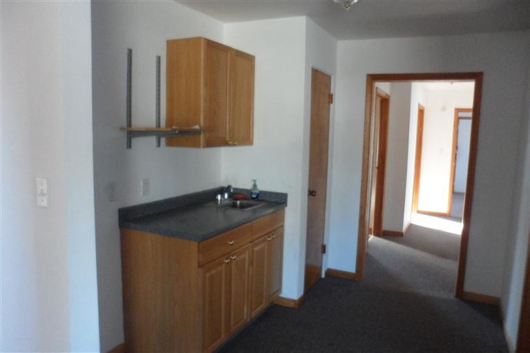 More Photos Of 1360 S Lake Park Ave, Hobart Office For Lease