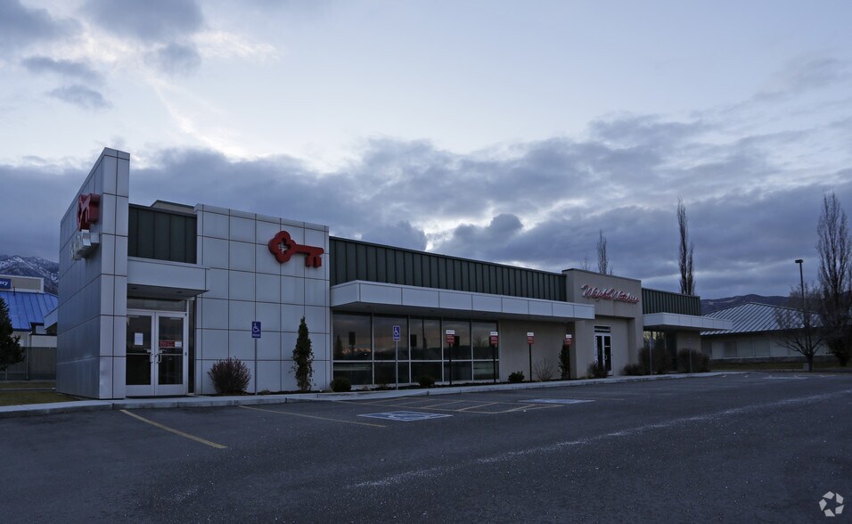 More Photos Of 348 E 12300 S, Draper Freestanding For Lease