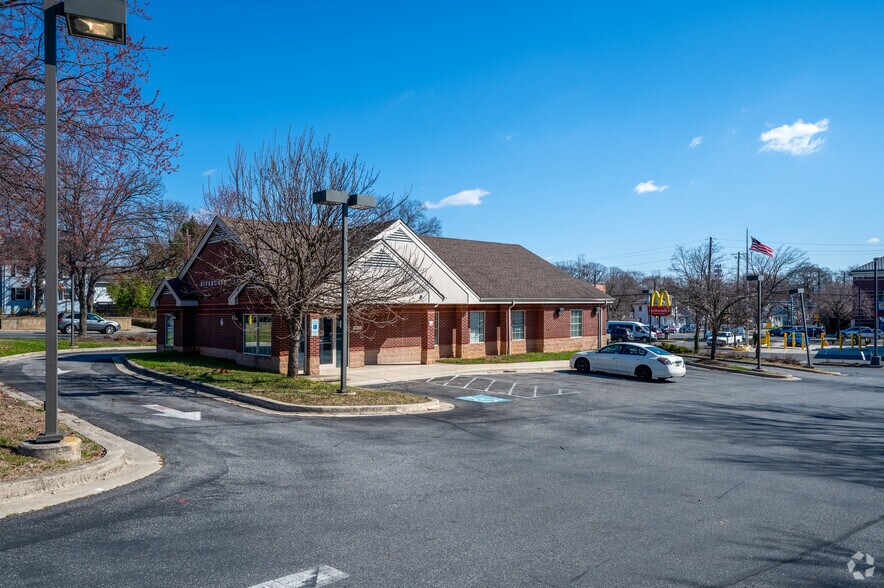 More Photos Of 4415 East West Hwy, Riverdale Bank For Sale