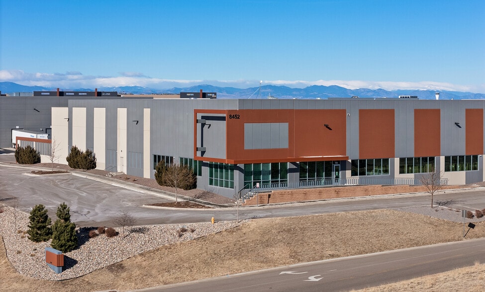 More Photos Of 8452 Highfield Pky, Englewood Distribution For Lease