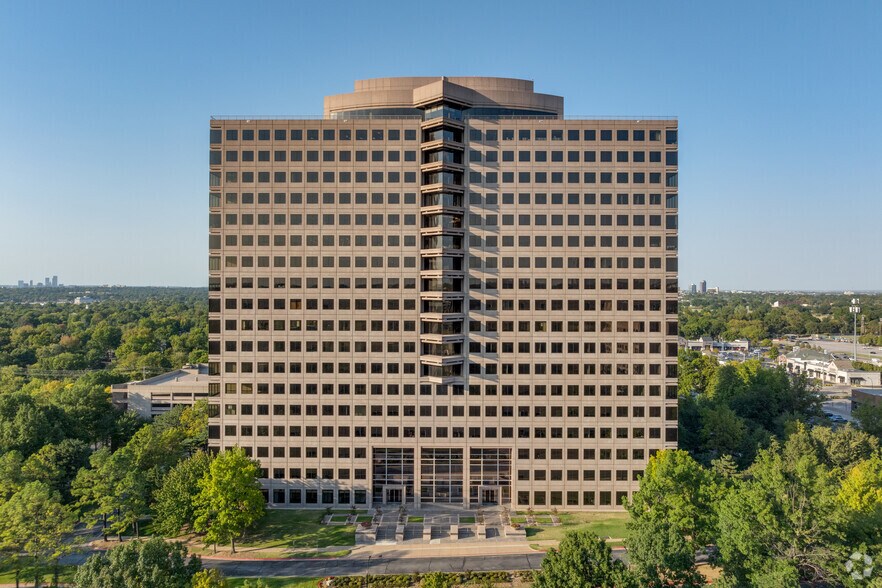 More Photos Of 6100-6120 S Yale Ave, Tulsa Unknown For Lease