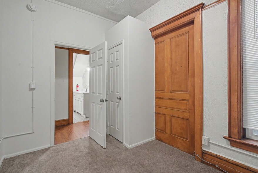 More Photos Of 1537 Pearl St, Denver Apartments For Sale