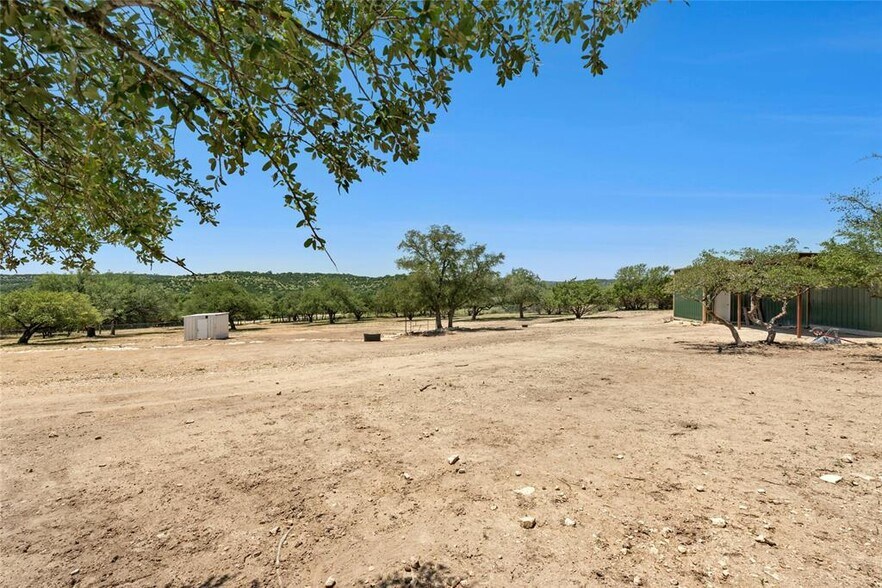 More Photos Of 496 Middleton Rd, Spicewood Land For Sale