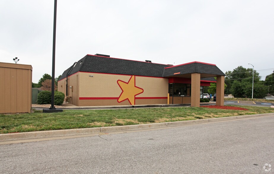 More Photos Of 815 S Parker St, Olathe Fast Food For Lease