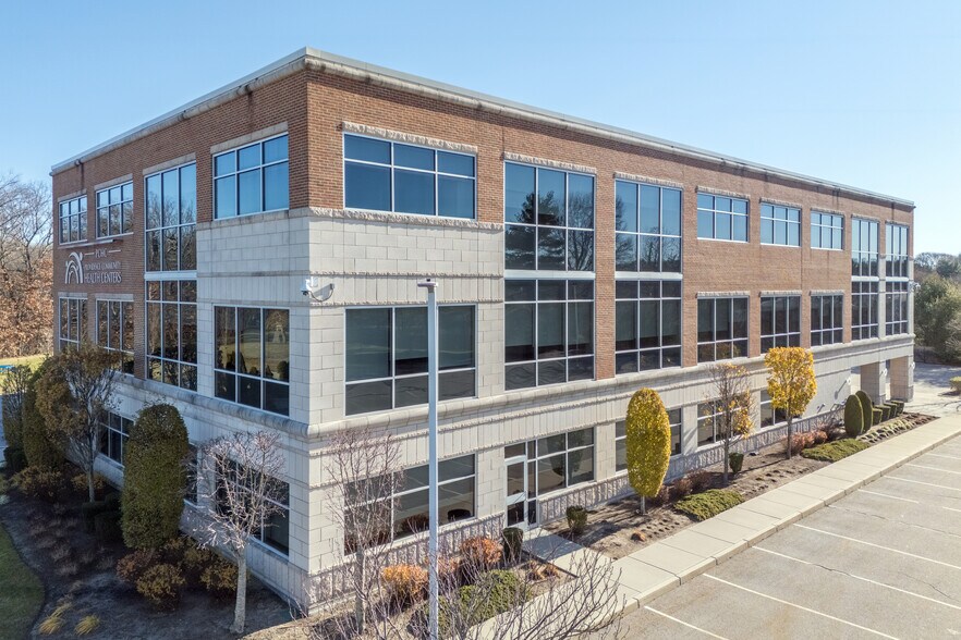 More Photos Of 1 Coastway Blvd, Warwick Office For Lease