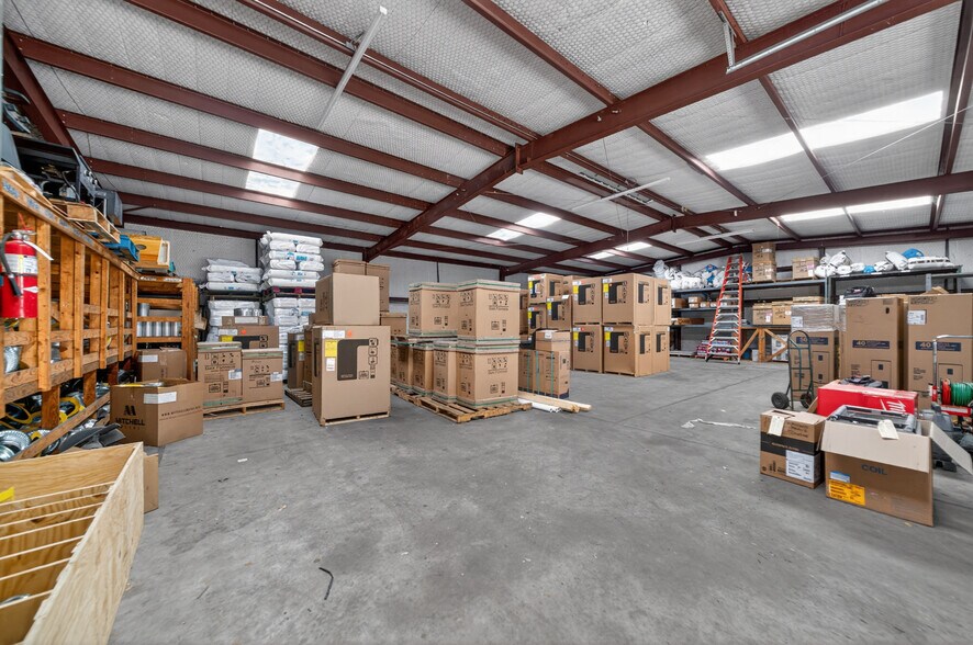 More Photos Of 3484 FM 2813, Flint Warehouse For Sale