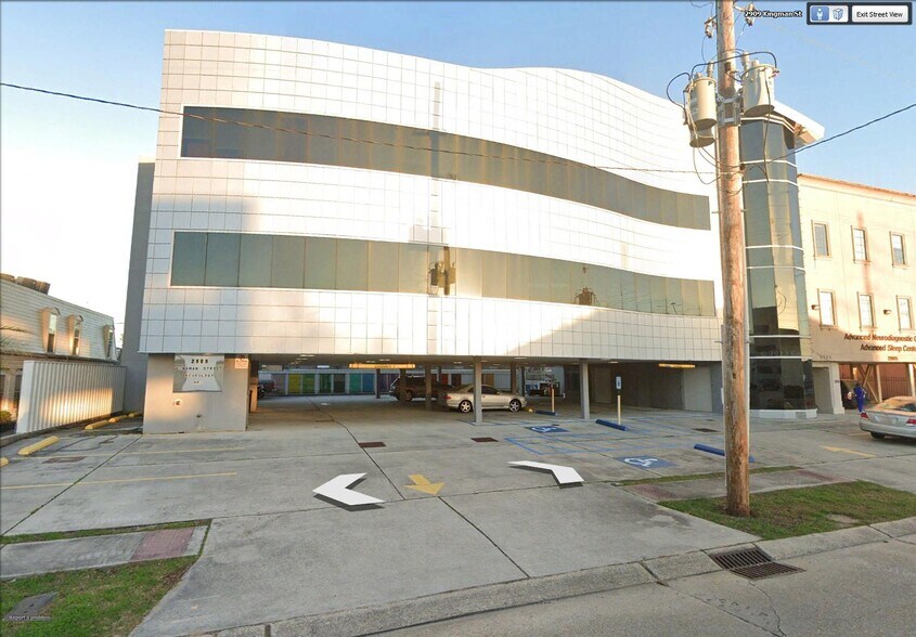 Primary Photo Of 2909 Kingman St, Metairie Medical For Lease