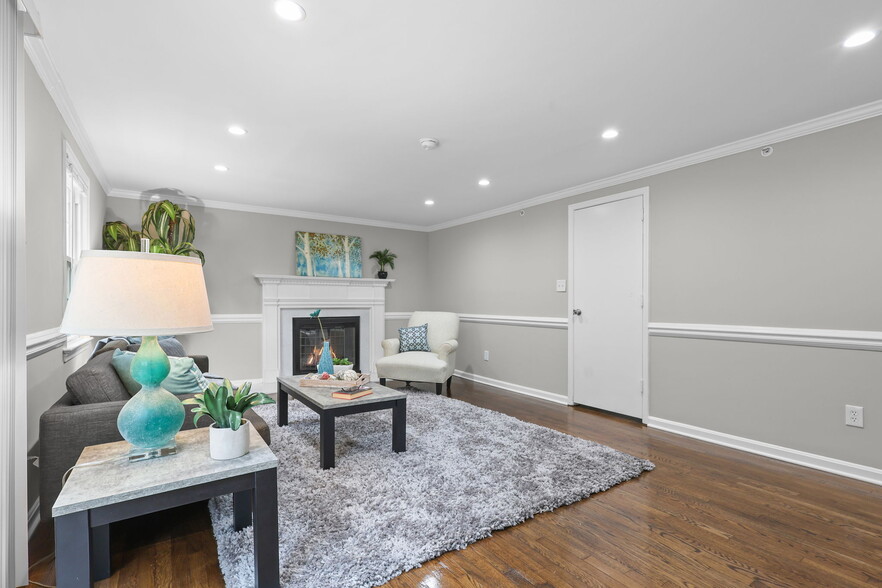 More Photos Of 9725 Lookout Pl, Gaithersburg Healthcare For Sale