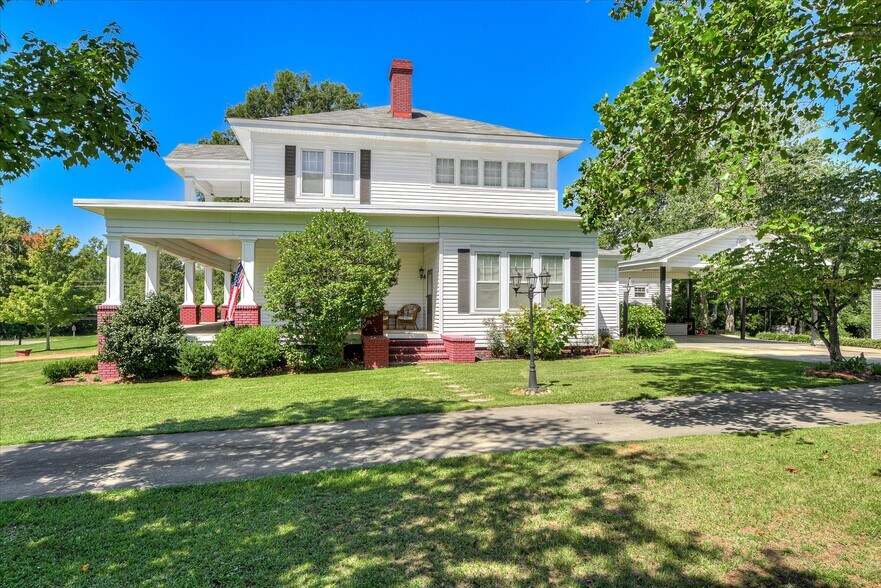 More Photos Of 125 Goshen St, Lincolnton Specialty For Sale
