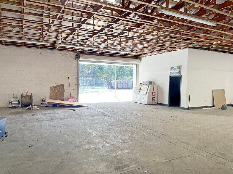 More Photos Of 1041 Aenon Church Rd, Tallahassee Warehouse For Sale
