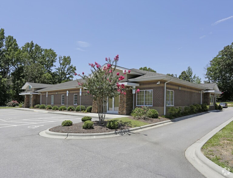 More Photos Of 2090 S US 29 Hwy, China Grove Medical For Lease
