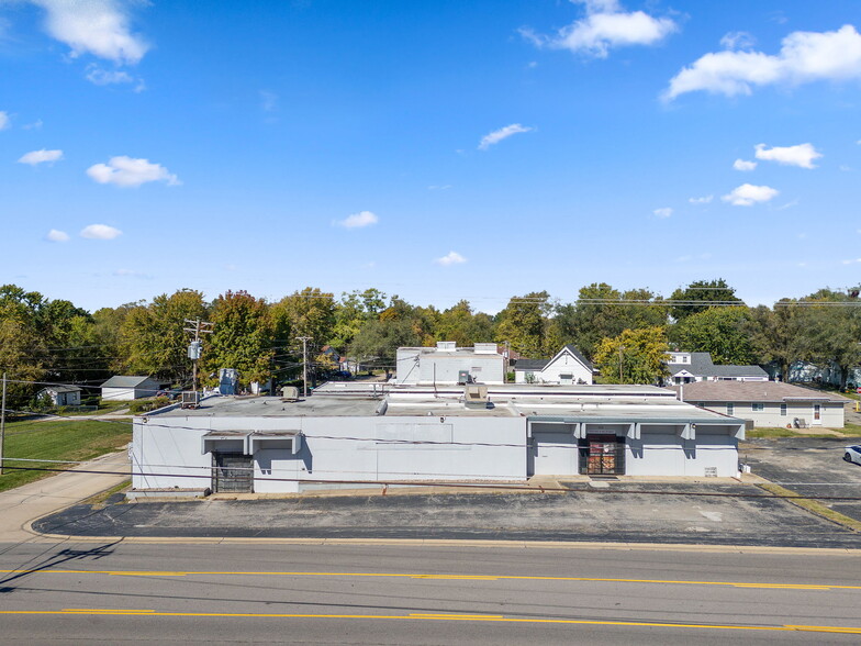 Primary Photo Of 701 E Pearce Blvd, Wentzville Refrigeration Cold Storage For Sale