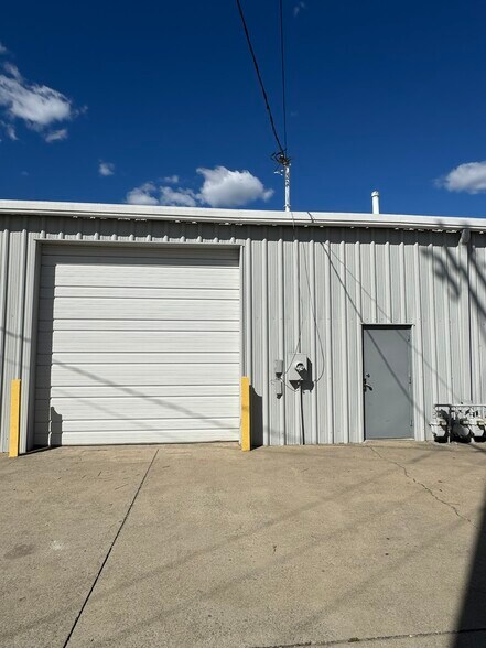 More Photos Of 401-413 Old Stone Bridge Pike, Goodlettsville Unknown For Lease