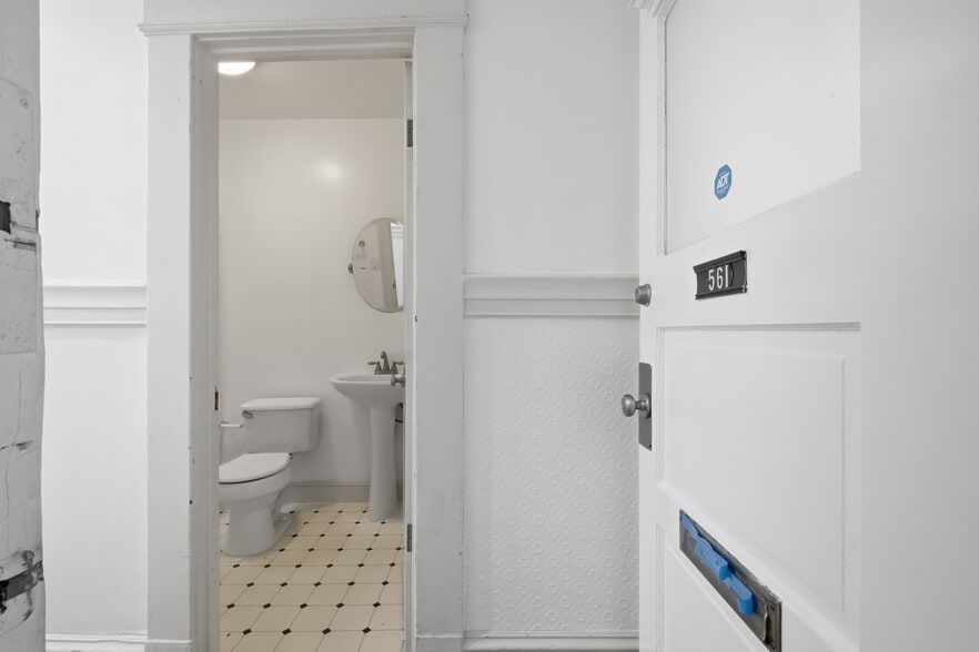 More Photos Of 561 Minna St, San Francisco Multifamily For Sale