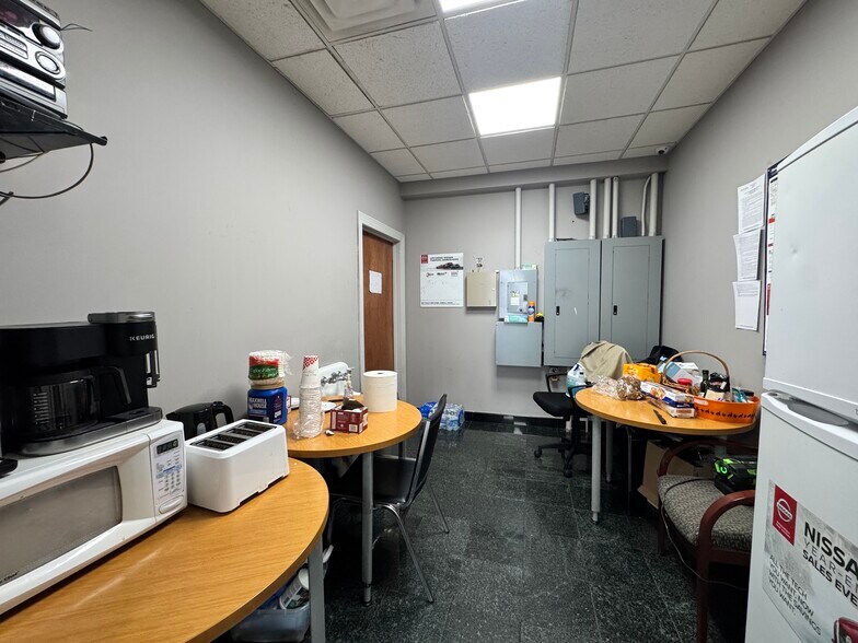 More Photos Of 2758 Coney Island Ave, Brooklyn General Retail For Sale