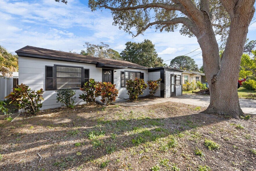 More Photos Of 1357 Overlea St, Clearwater Specialty For Sale