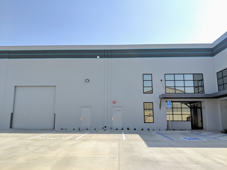 More Photos Of 2407 Chico Ave, South El Monte Warehouse For Lease
