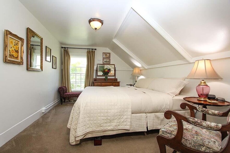 More Photos Of 2476 Main St, Cambria Hospitality For Sale