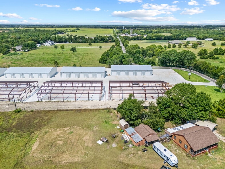 More Photos Of 5892 County Road 471, McKinney Unknown For Lease